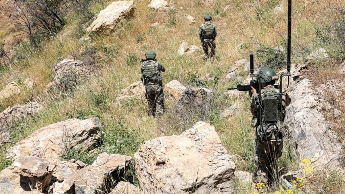 Milli Savunma Bakanl: Terr rgt PKK'ya ait mhimmat ele geirdik
