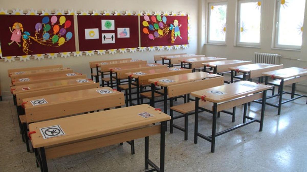 Ankara'da okullar kapand m" Bugn Ankara'da okullar ak m" 