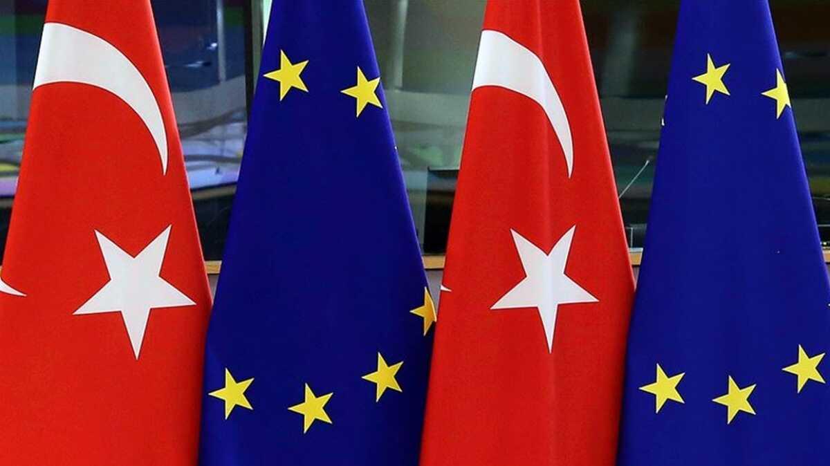 Avrupa'dan Trk rencilere burs... 1 yllk yaam giderleri karlanacak