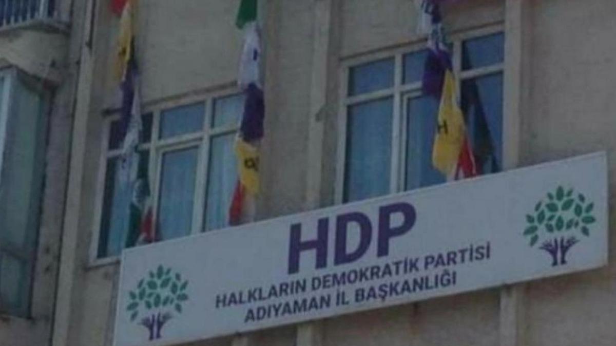 HDP binasnda PKK'ya ait dkmanlar ve elebann posterleri ele geirildi