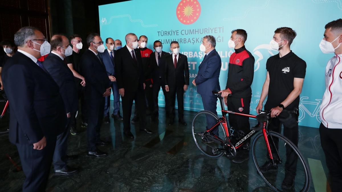 Bakan Erdoan, Cumhurbakanl Bisiklet Turu Ankara Kafilesini kabul etti