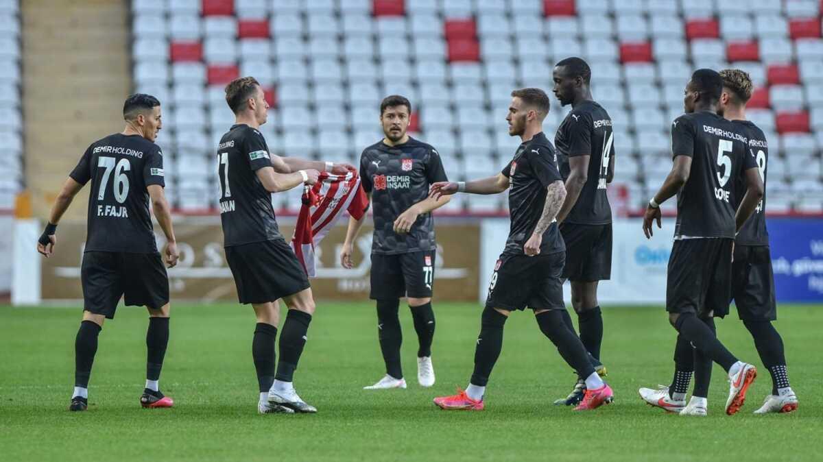 Fraport TAV Antalyaspor, 6-0'lk Ataka Hatayspor mandan bu yana ilk kez evinde kaybetti