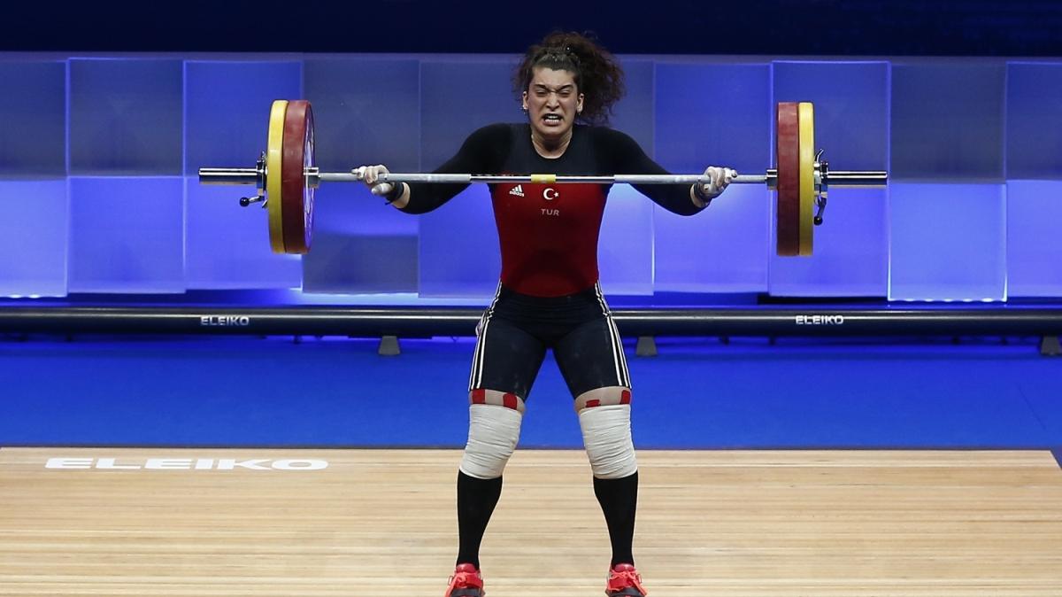 Rabia Kaya, Avrupa Halter ampiyonas'nda bronz madalyann sahibi oldu
