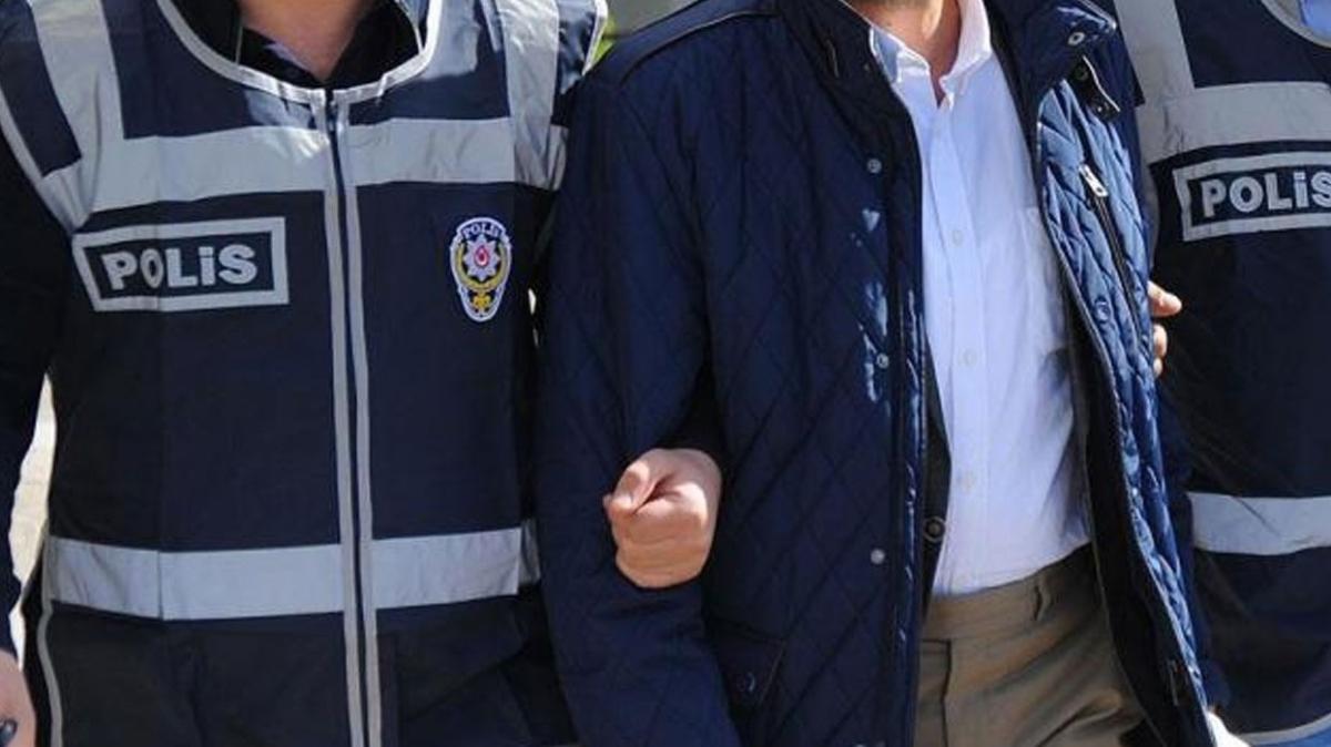Yunanistan snrnda yakalanan 3 kiiden FET yesi 2 kii tutukland