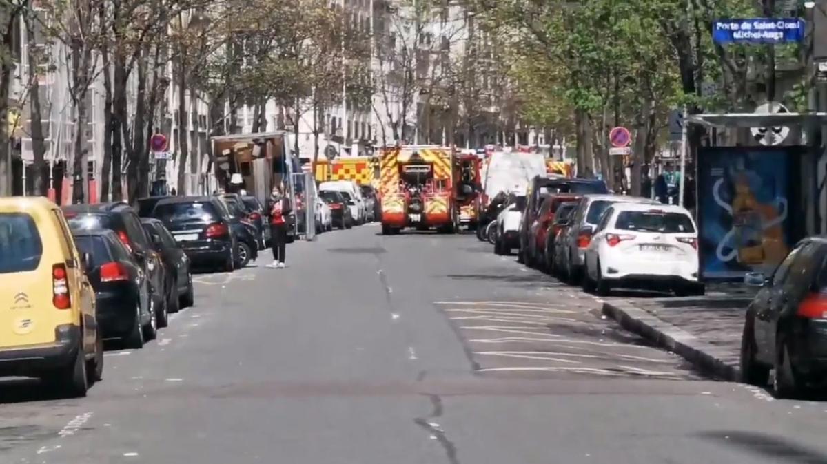 Paris'te silahl atma: 1 kii hayatn kaybetti