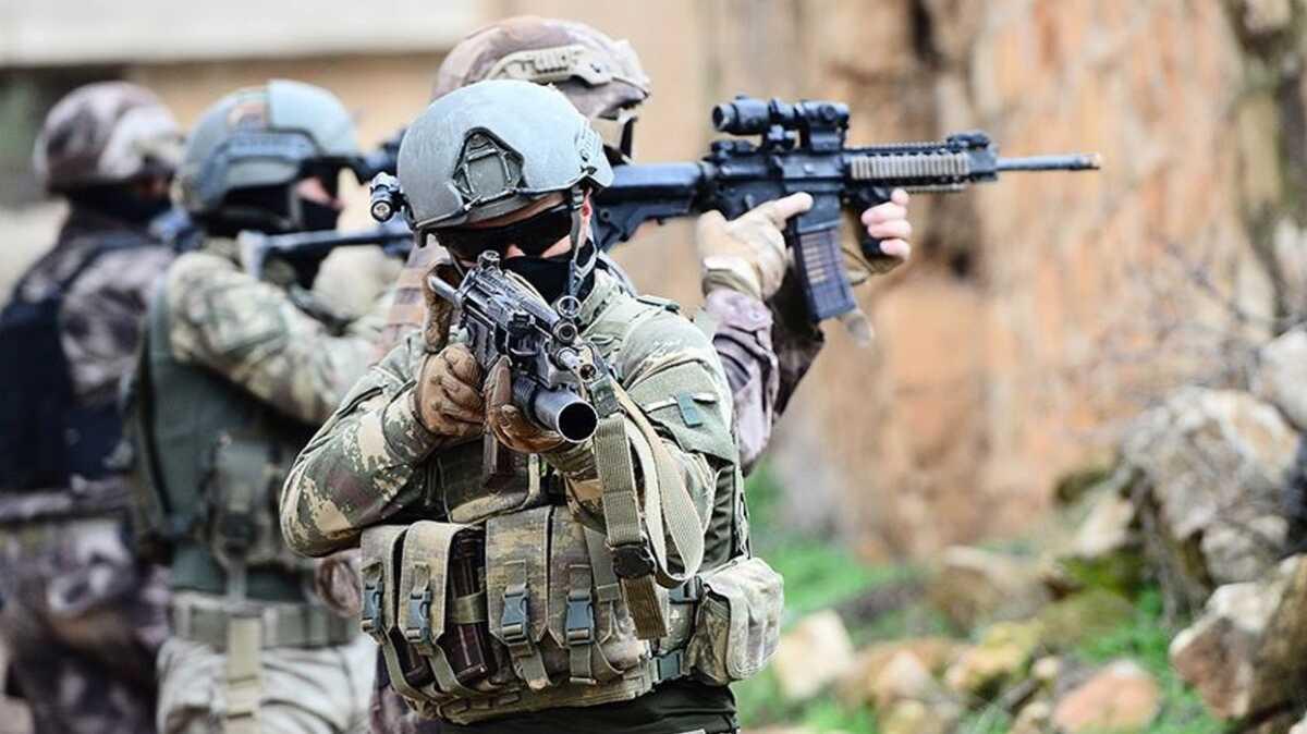 ileri Bakan Soylu duyurdu... Biri turuncu kategoride 2 terrist etkisiz hale getirildi