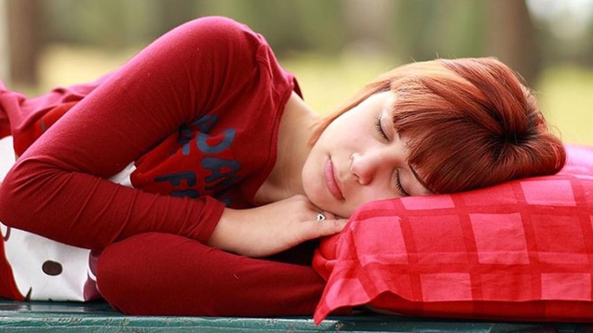Az uyku orta yal kiilerde, ileriki yalarda bunama ihtimalini artryor