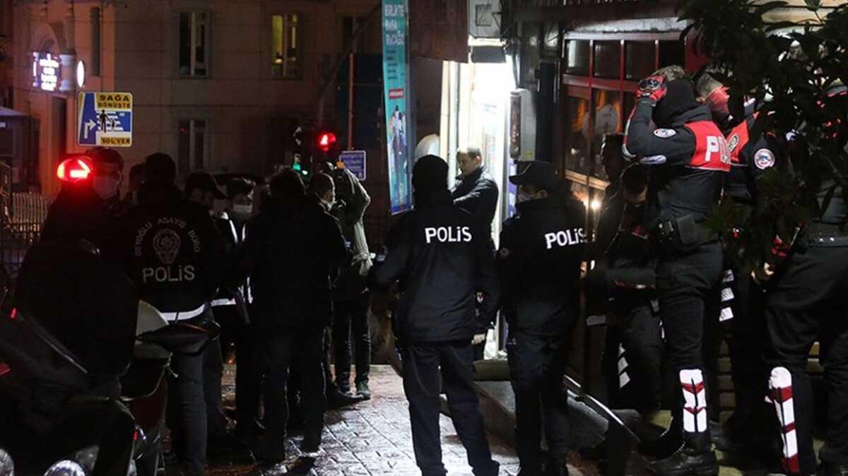 Kathane'deki metruk binadan pavyon kt, 14 kiiye ceza yad