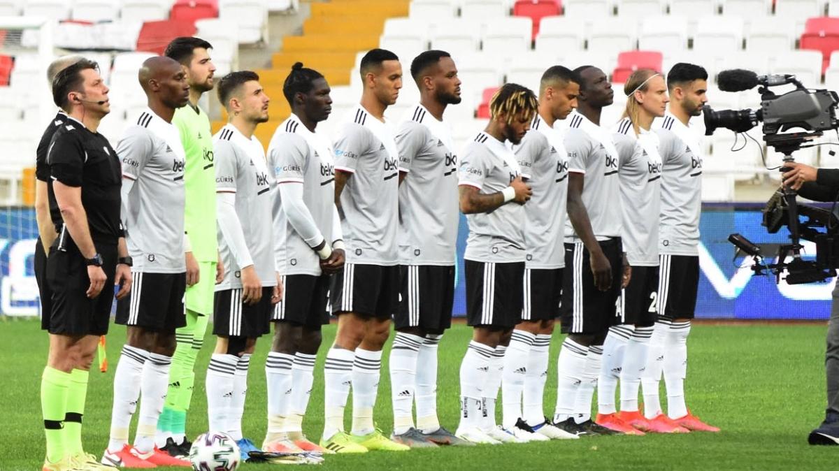 Beşiktaş'ta Kayserispor maçının kadrosu açıklandı