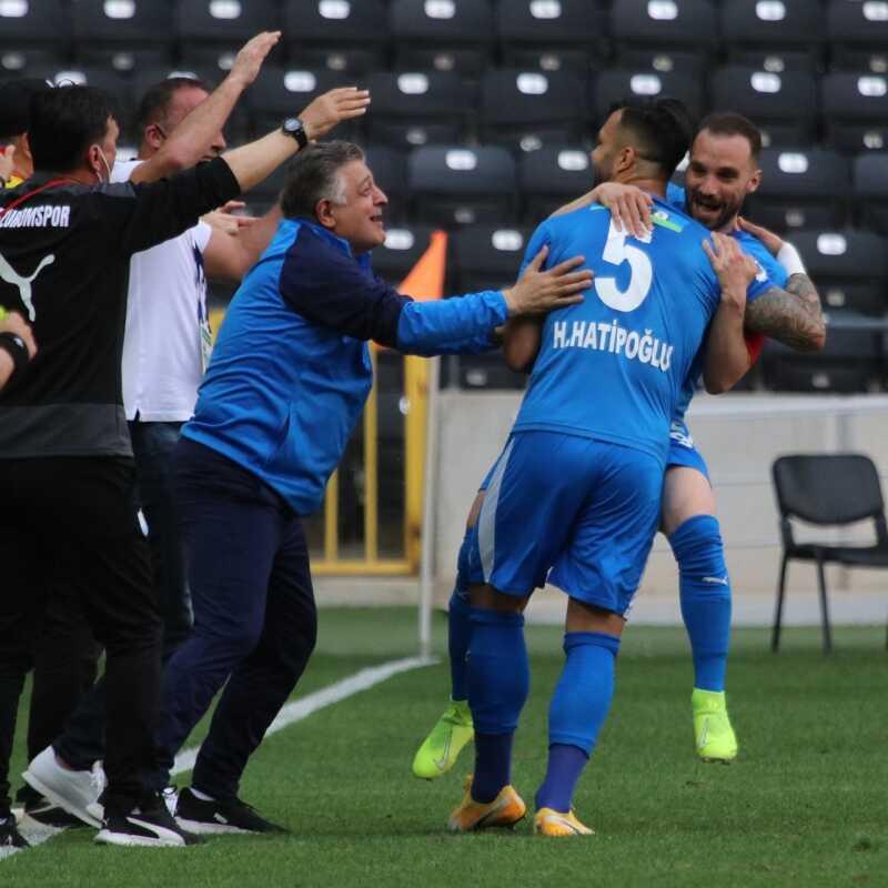 Dadalarn ylmaya niyeti yok! 2-3