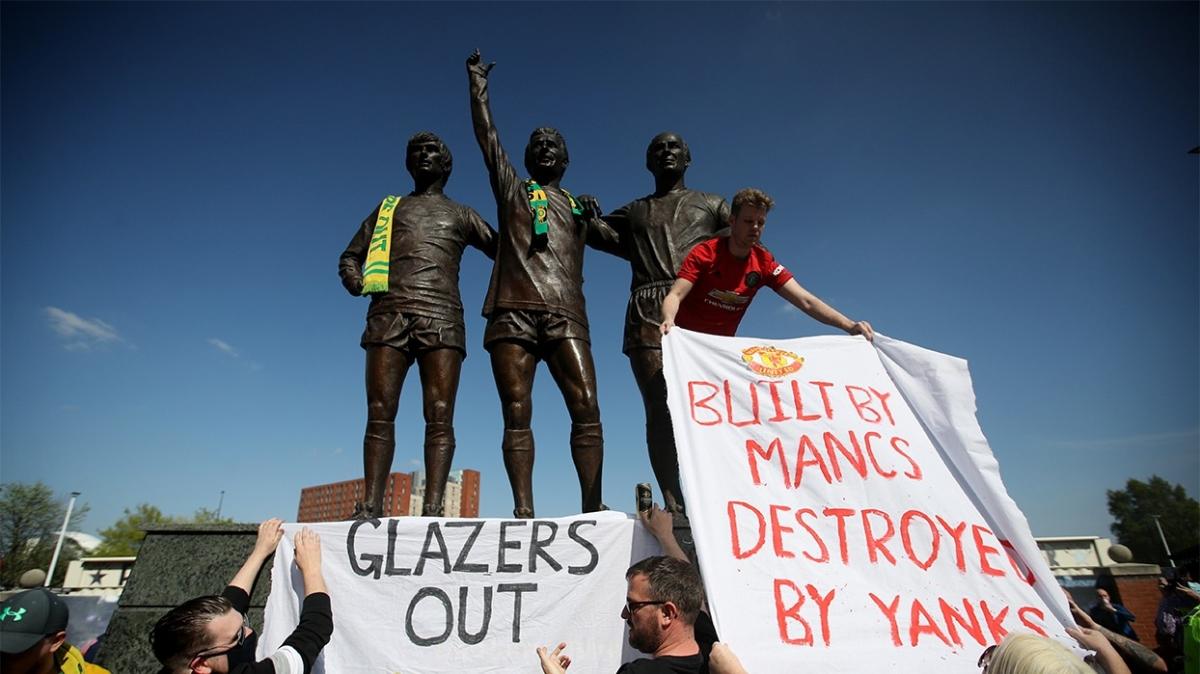 Avrupa Süper Ligi öfkesi dinmiyor: Manchester United'lı taraftarlardan protesto