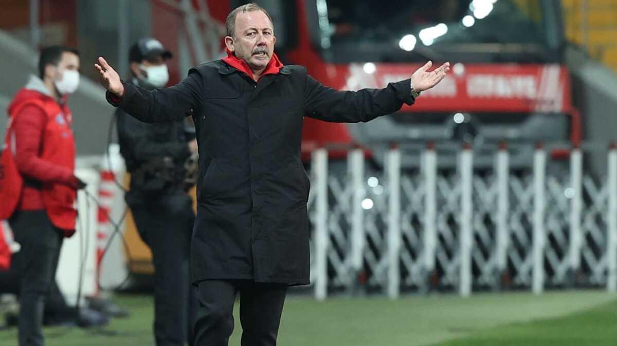 Sergen Yaln yaplan gizli grmeyi aklad