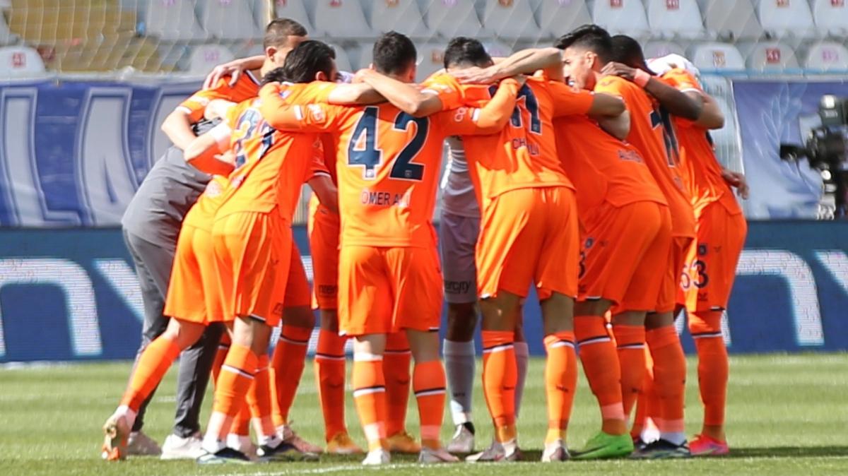 Baakehir deplasmanda BB. Erzurumspor'u 2-1 malup etti