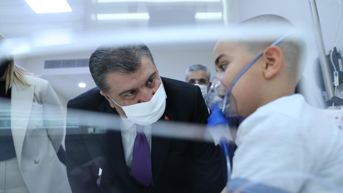 Salk Bakan Fahrettin Koca, Antalya'da hastane ziyareti yapt