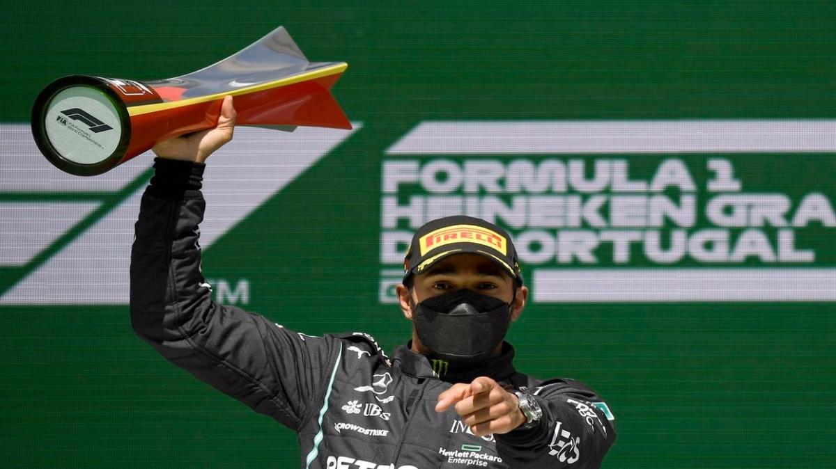 Lewis Hamilton, Formula 1 Portekiz GP'sini kazand