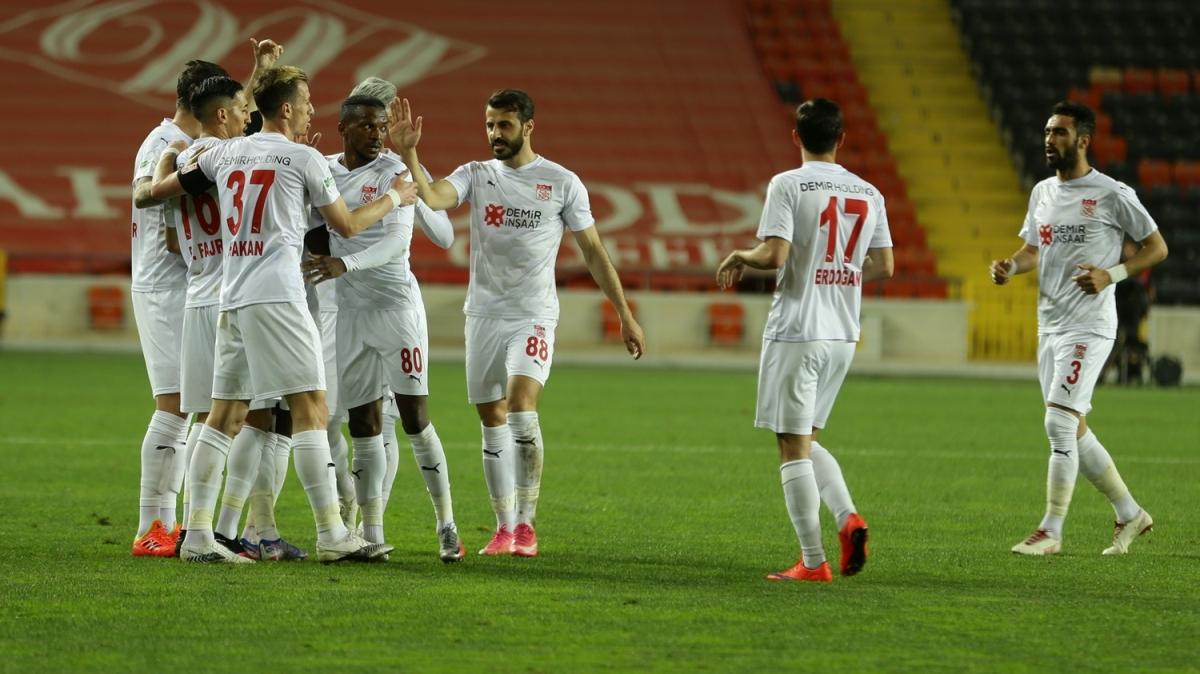 Demir Grup Sivasspor'a yan bakılmıyor: 1-0