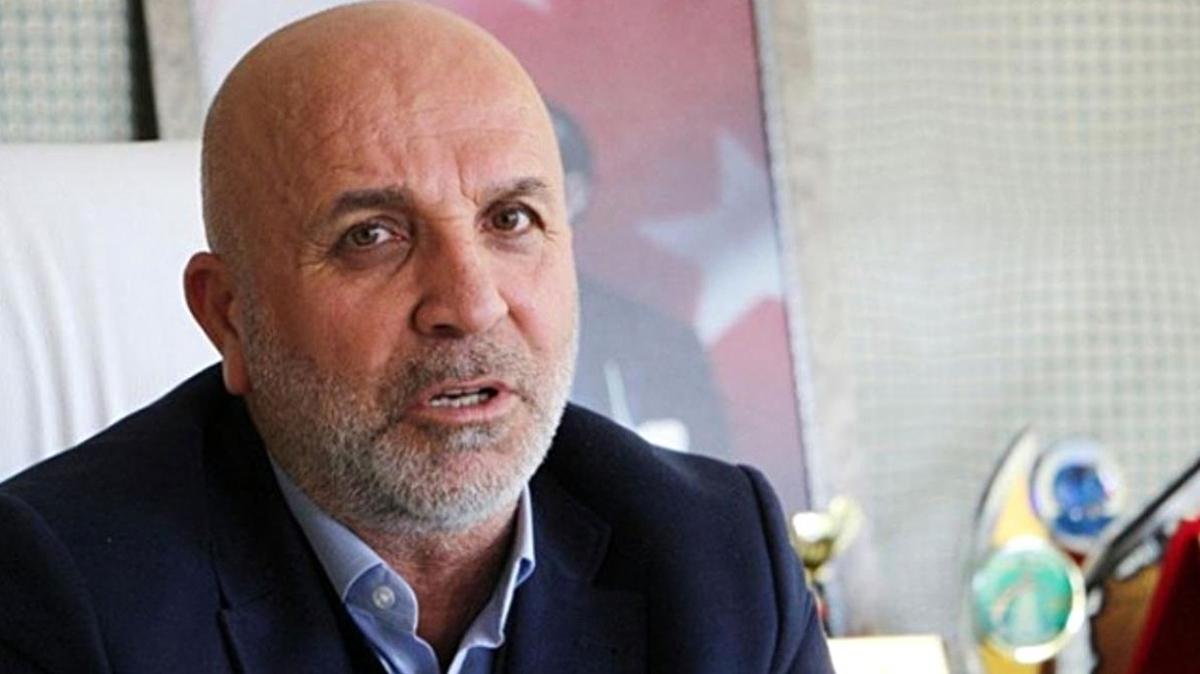Hasan Çavuşoğlu'ndan Efecan Karaca ve Salih Uçan için transfer sözleri