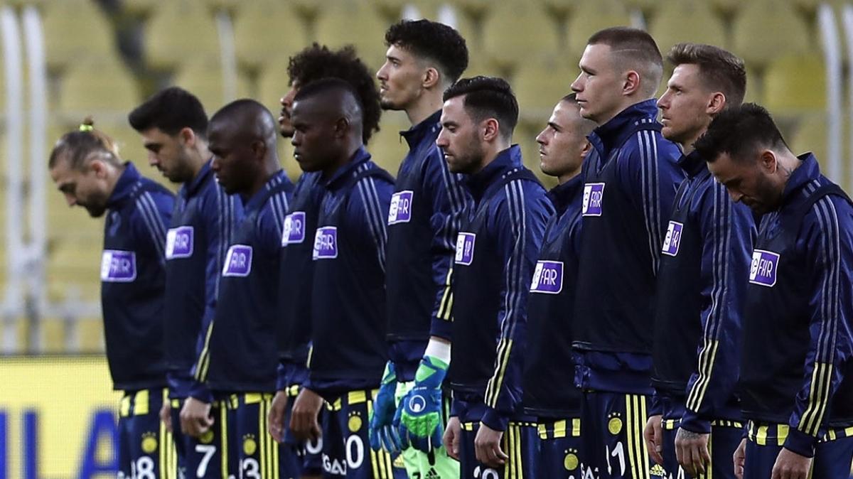 Fenerbahçe, Mbwana Samatta'yı 4 milyon euroya satmaya razı oldu