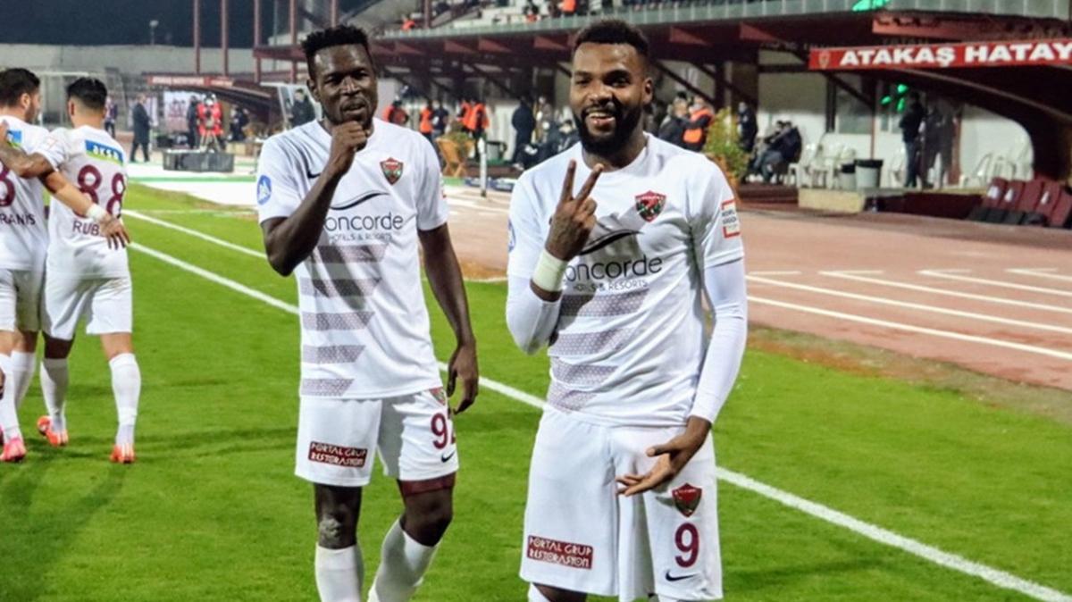 Hatayspor'dan Aaron Boupendza ve Mame Diouf iin transfer aklamas geldi