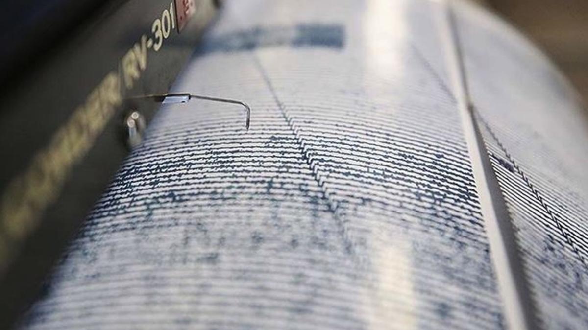 ran'da 5,5 ve 5,4 byklnde iki deprem meydana geldi