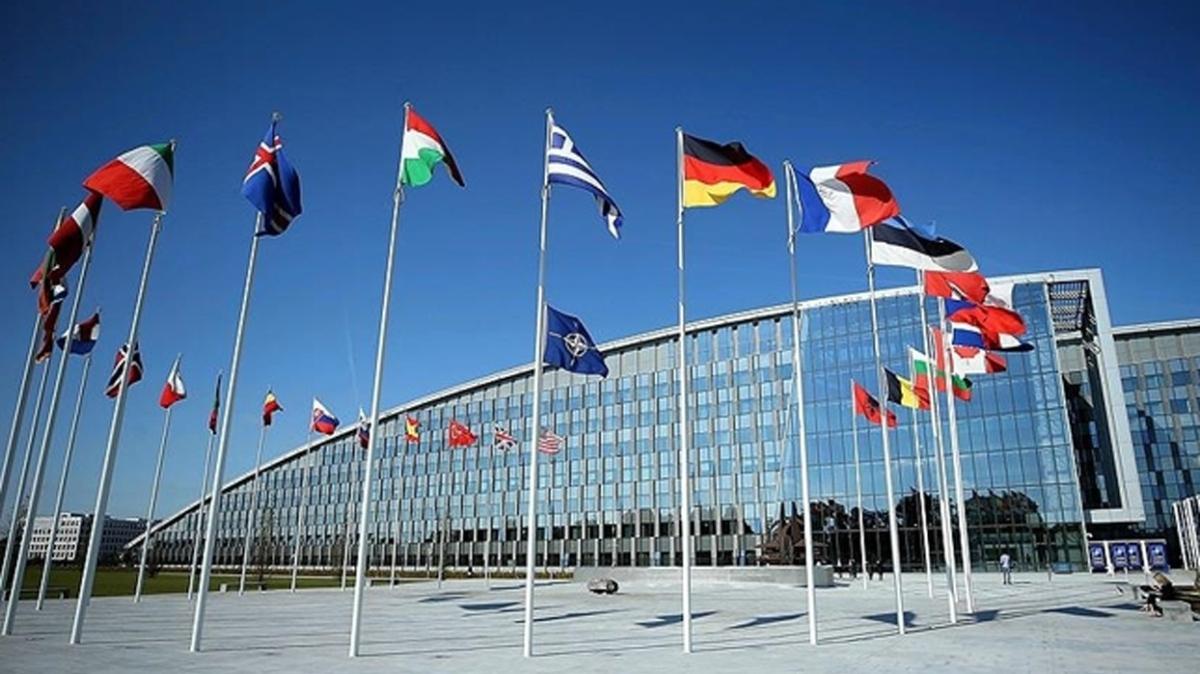 NATO karargahnda kritik toplant! Genelkurmay bakanlar bir araya geldi