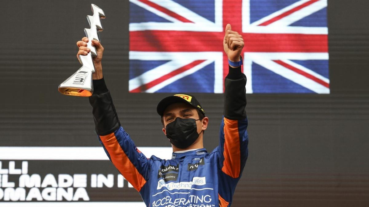 McLaren, Formula 1 pilotu Lando Norris'in kontratını uzattı