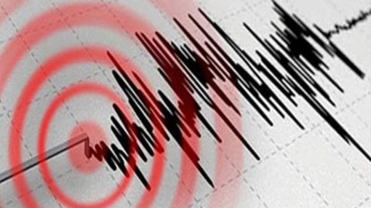 Son dakika deprem haberleri: zmir'de 4.3 byklnde deprem meydana geldi