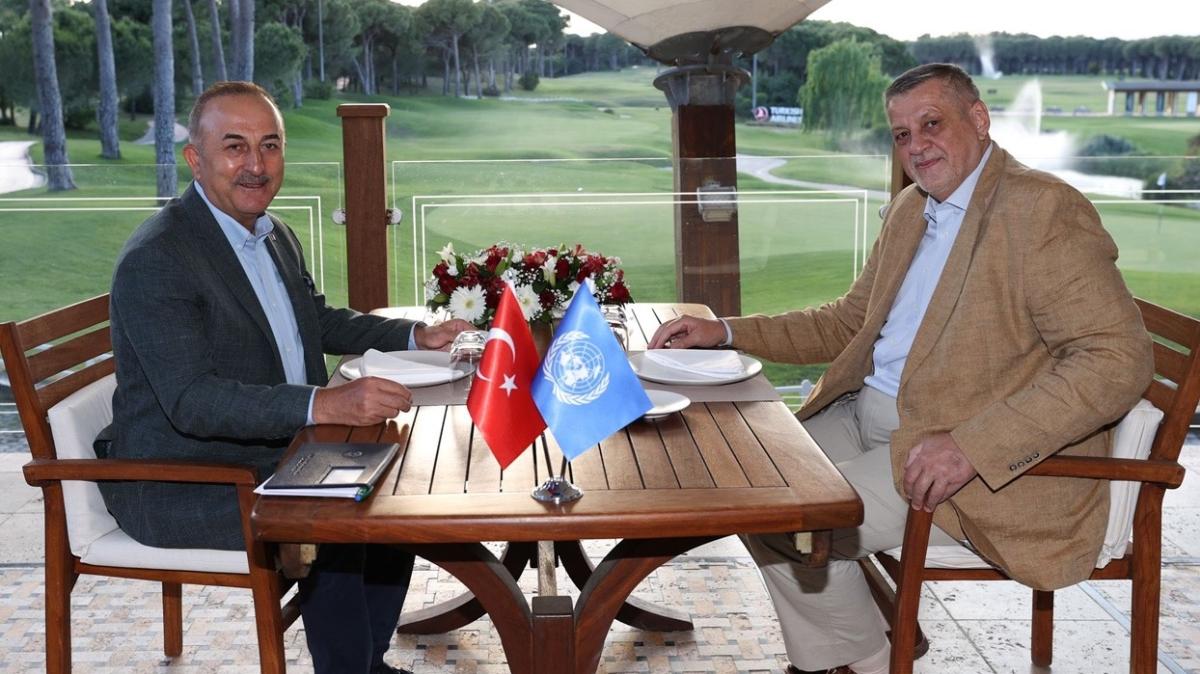 Bakan Çavuşoğlu, BM Libya Özel Temsilcisi Jan Kubis ile görüştü
