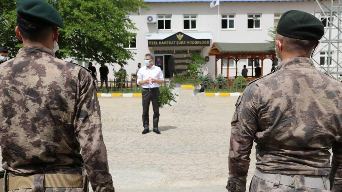 Kahramanlar dualarla Suriye'ye uurland
