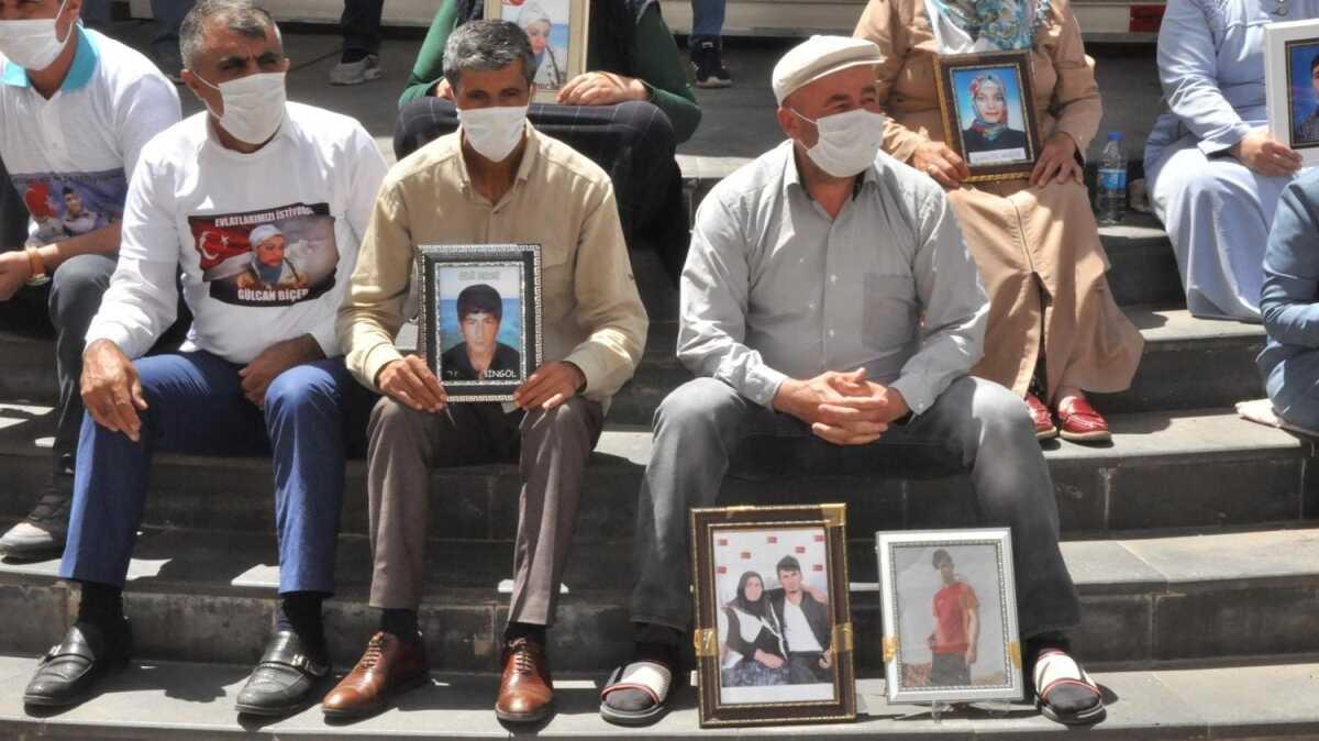 Olu PKK tarafndan karlan baba isyan etti: Artk herkes HDP'nin i yzn grsn