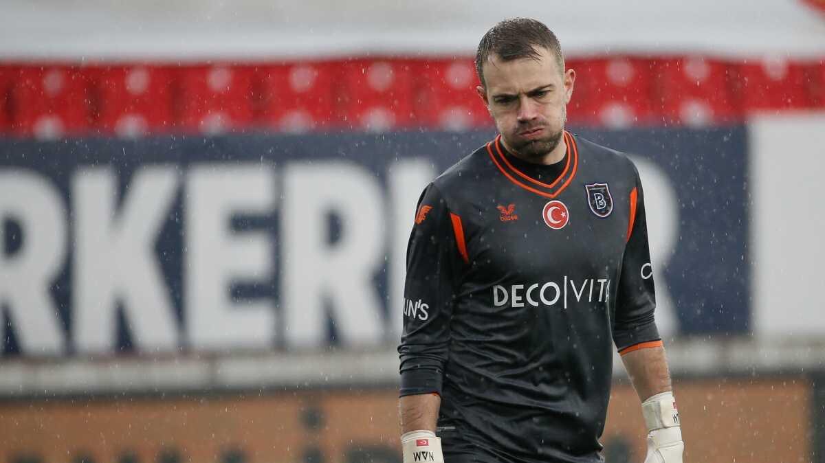 ZEL! Ezeli rakiplerin Mert Gnok kapmas