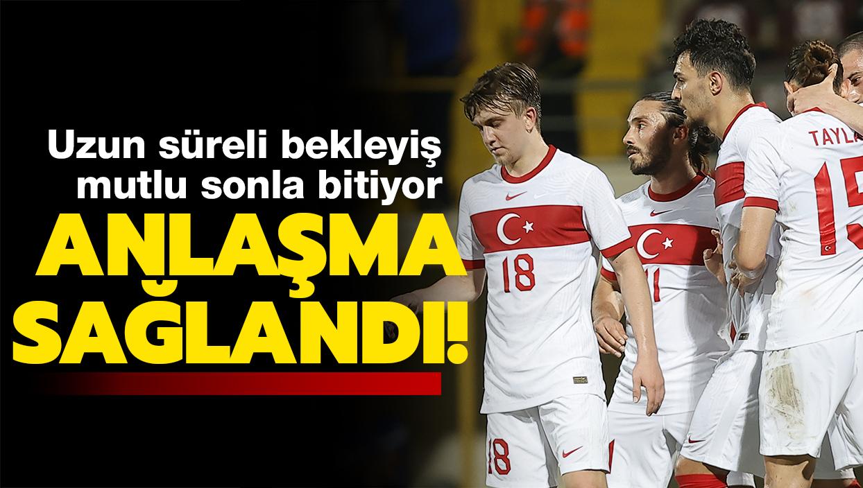 Son dakika Galatasaray transfer haberleri... Aslan Kaan Ayhan! Anlama saland...