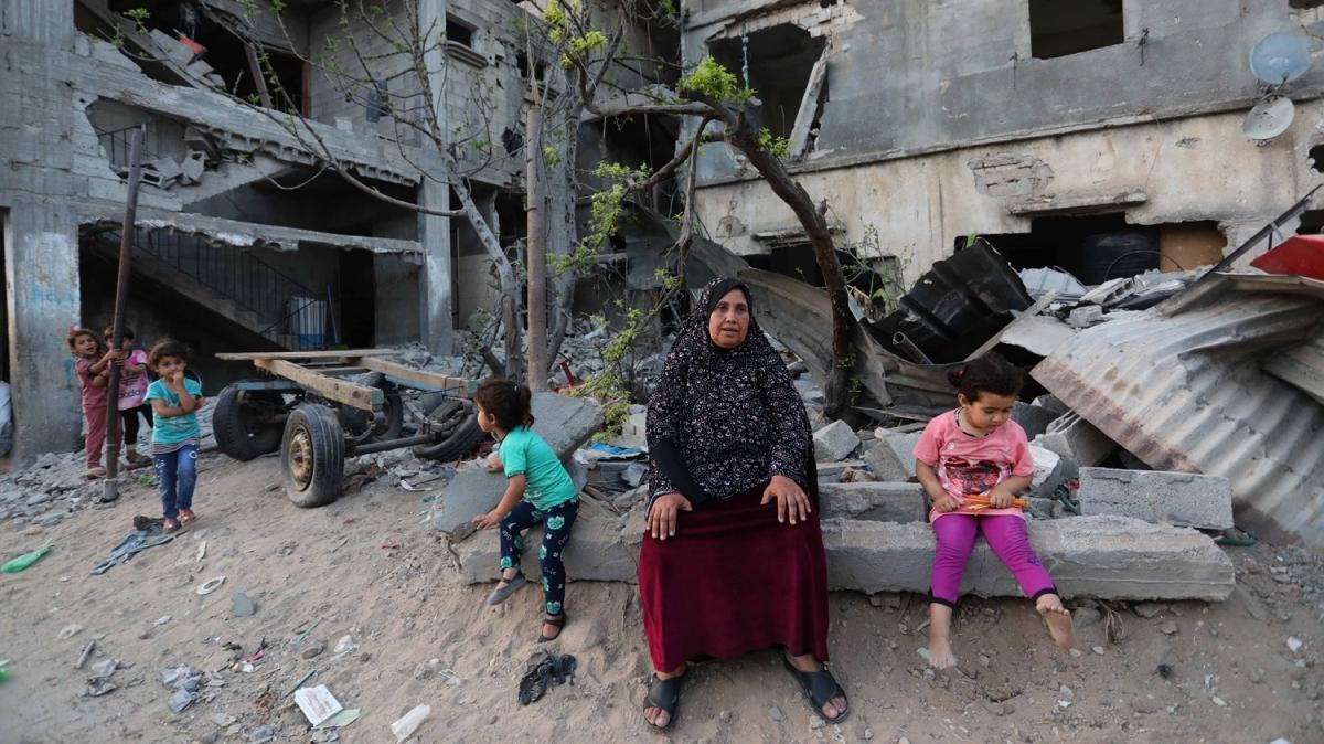 srail Gazze'nin imar iin 4 sraillinin iadesini istiyor