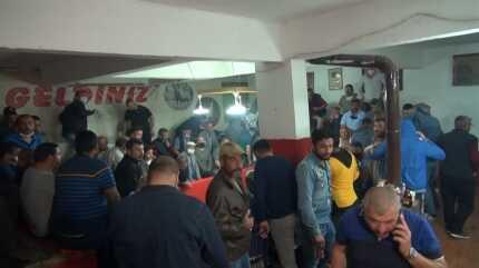 Horoz d�v��� d�zenlenen derne�e bask�n