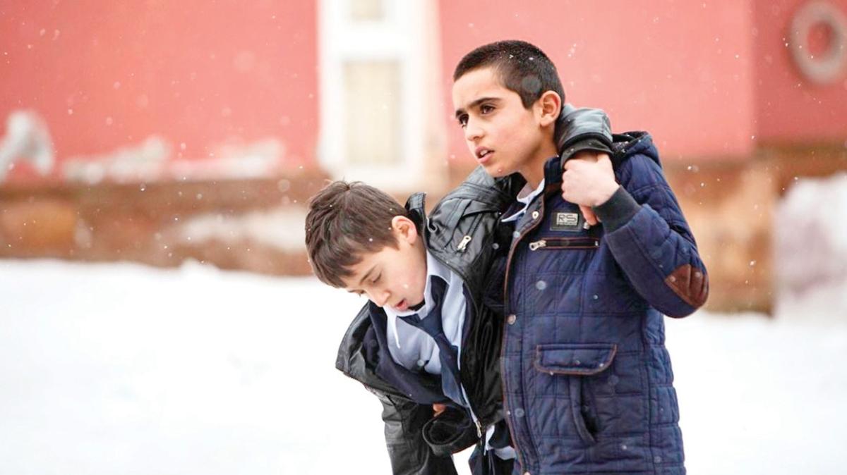 Okul Tıraşı filmine bir ödül de İran'dan