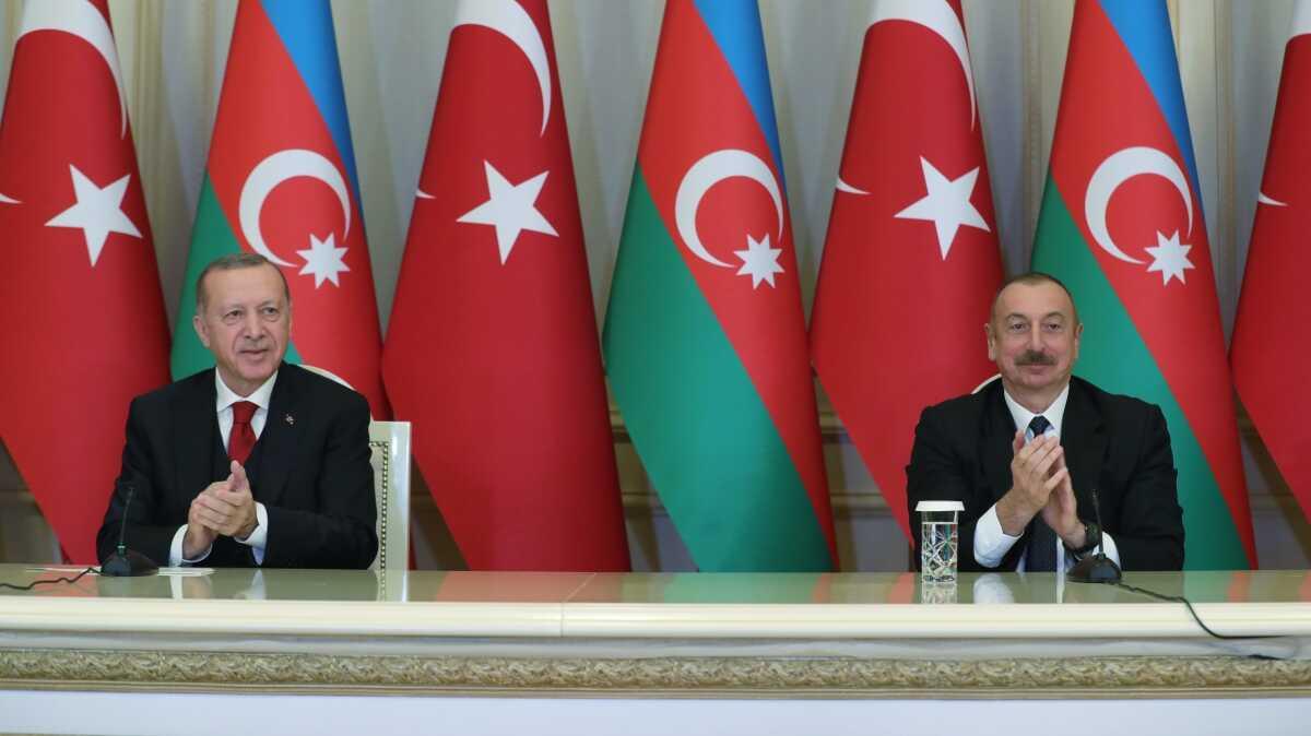 Bakan Erdoan: Aliyev'le destekleyeceiz