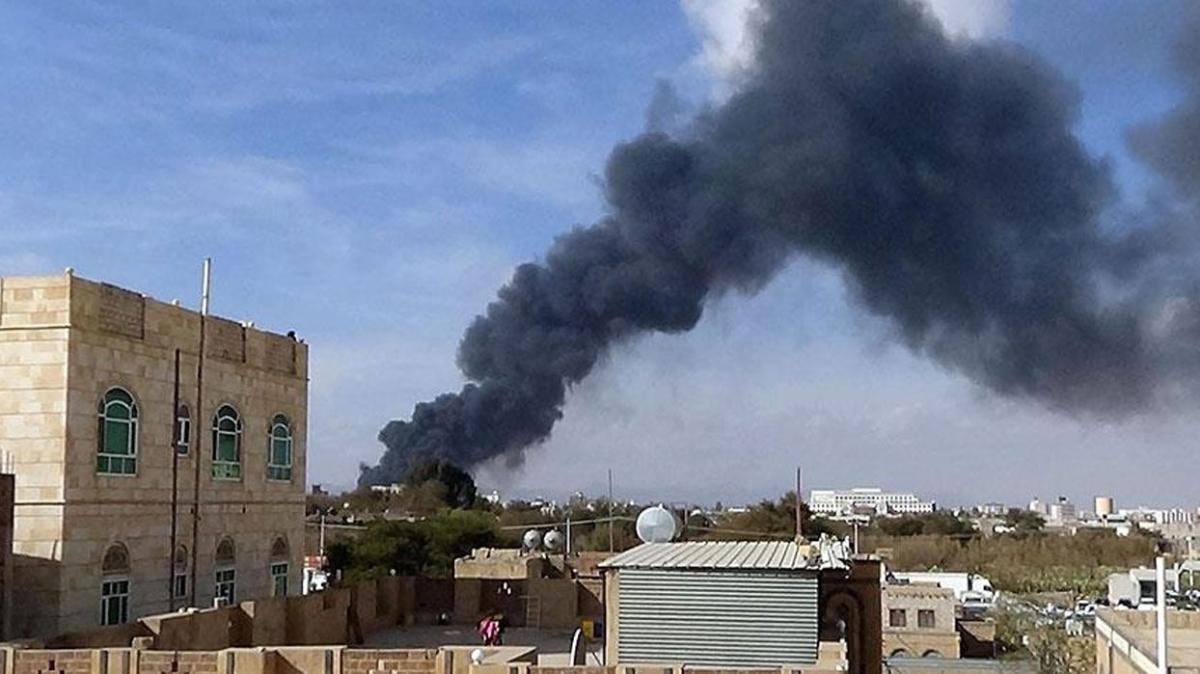 Husilerden Marib kentine saldırı: 8 sivil yaşamını yitirdi