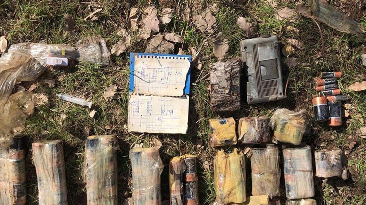 Terr rgt PKK'ya ait patlayclar imha edildi