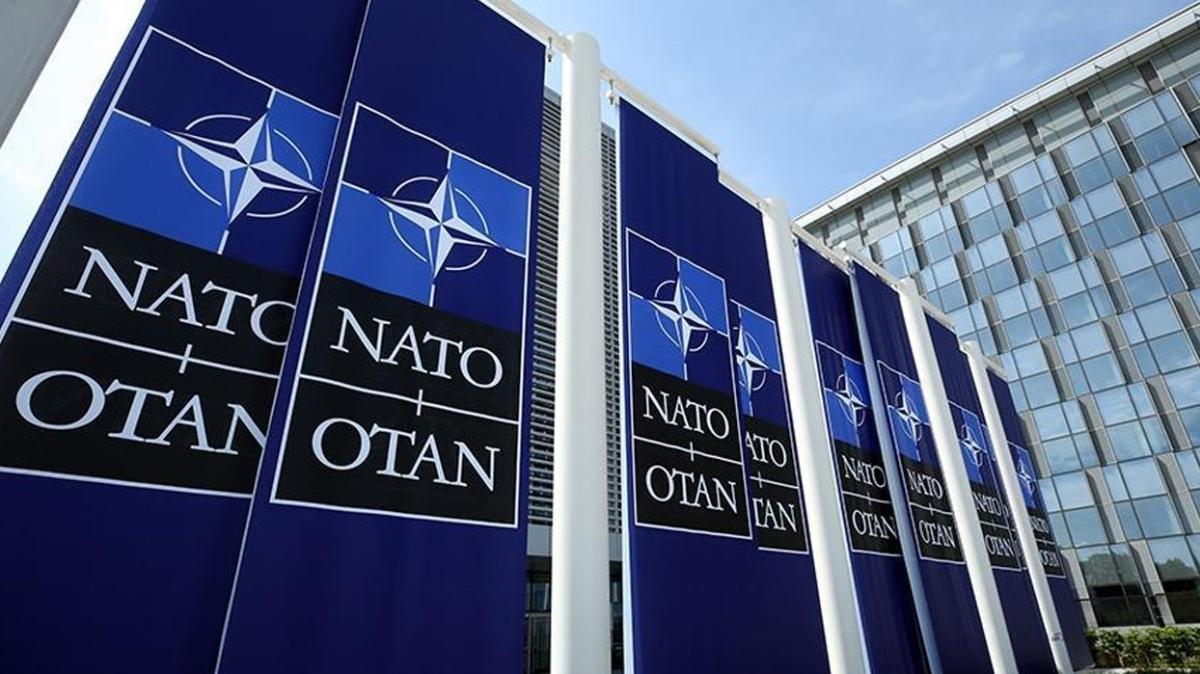 Rusya'nın Açık Semalar Anlaşması'ndan çekilme kararına NATO'dan açıklama
