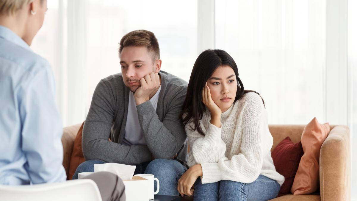 Evlilikte mutsuzluk erkeklerde fel riskini artryor
