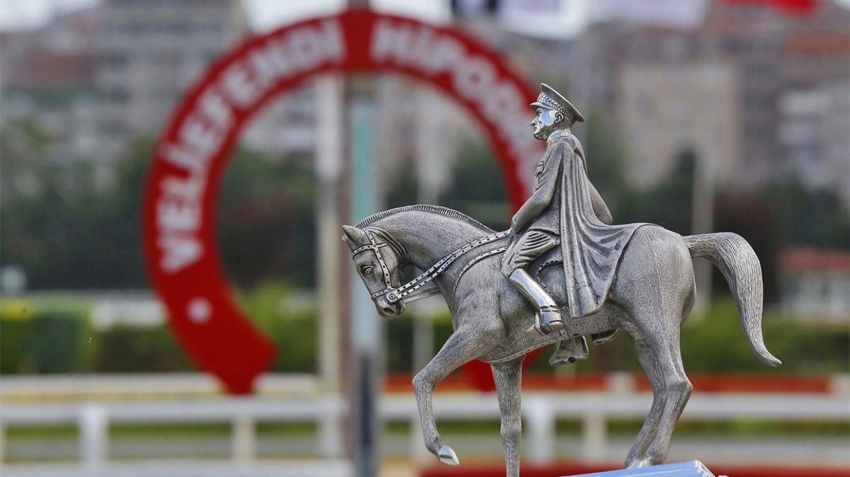 At yarışlarında Gazi Koşusu heyecanı: 3 milyon TL için 21 erkeğe karşı İllüzyon