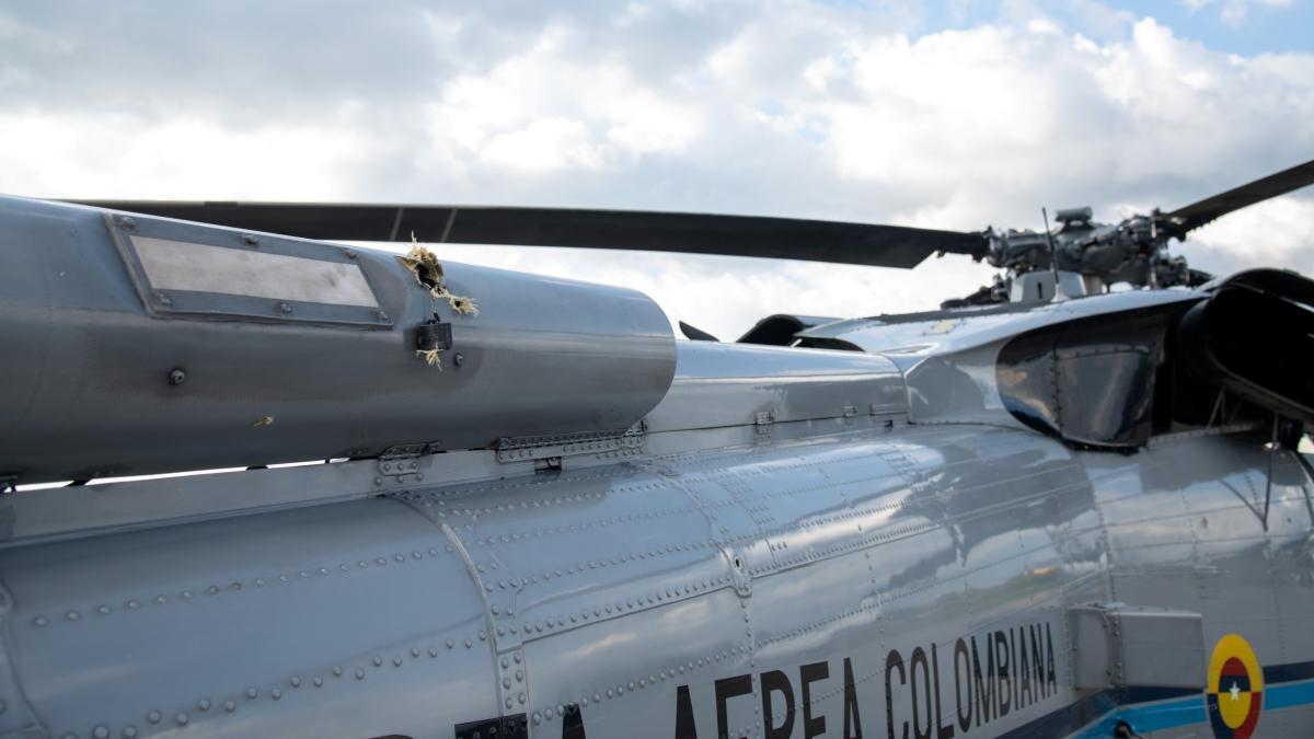 Kolombiya Devlet Bakan Duque'un bakanlk helikopterine silahl saldr