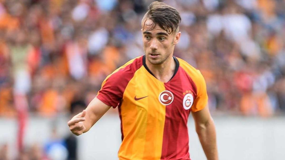Galatasaray'da yeni transfer etkisi: Yunus Akgn...