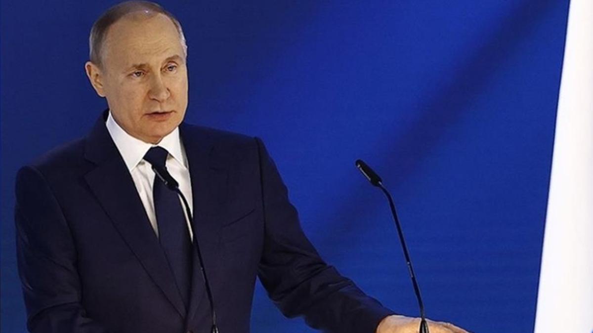 Putin'den AB'ye mesaj: Belarus'u yaptırımlara karşı destekleyeceğiz