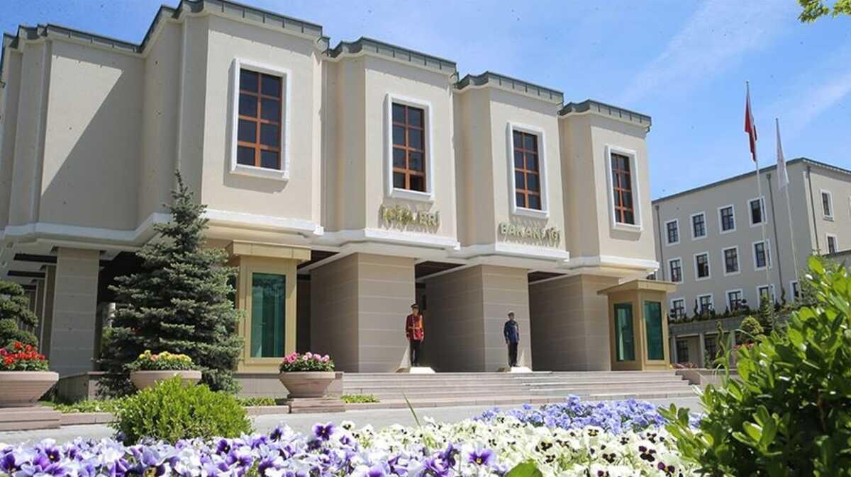 'Kayp silahlar' iddiasna net yalanlama... ileri Bakanl son noktay koydu