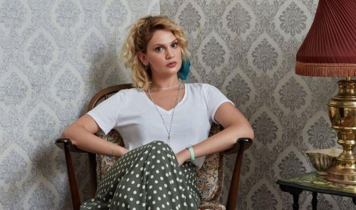 Farah Zeynep Abdullah Aslen Nereli Yeni Dizi Projesi Nedir Farah Zeynep Abdullah Kimdir Kac Yasinda