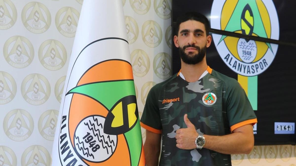 Alanyaspor 24 yandaki Ahmed Ildz' 3 yllna transfer etti