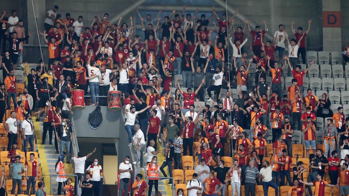 Galatasaray'da yeni dnem: Cezay taraftar deyecek