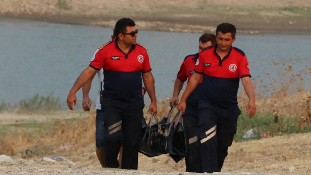 Denizli'de boulan 8 yandaki ocuun cesedi baraj gletinden karld