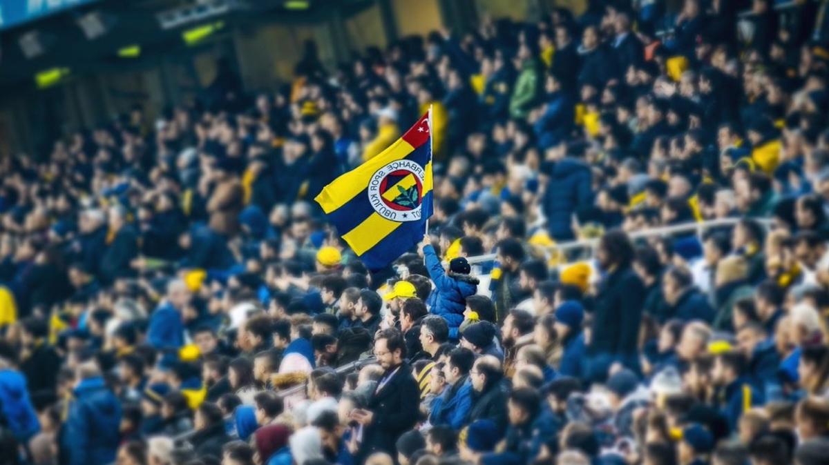 Fenerbahe taraftar takmna destek olmaya devam ediyor